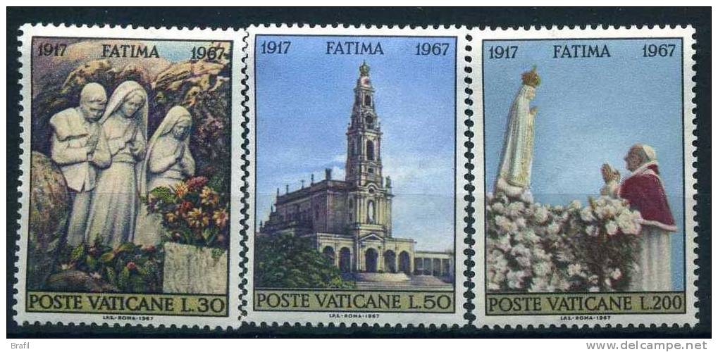 .1967, Vaticano, 50° Apparizioni Di Fatima , Serie Completa Nuova (**) - Unused Stamps