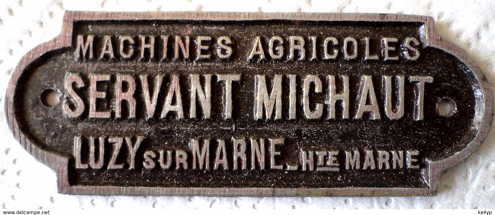 LUZY Sur Marne SERVANT MICHAUT Machines Agricoles Haute Marne 52 Petite Plaque En Métal Dimensions : 9,7 X 3,7 Cm Frais - Otros & Sin Clasificación