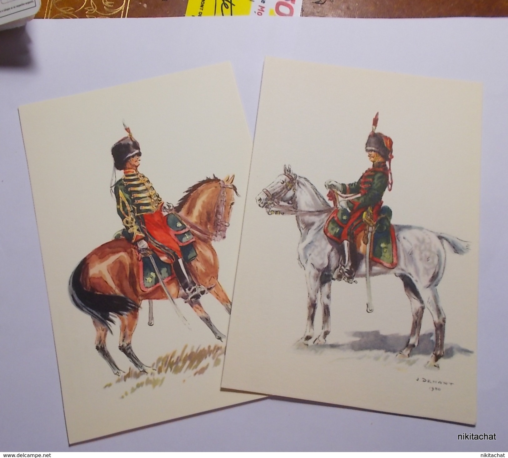 LOT VARIE AUTOUR DU THEME MILITARIA-100 cartes toutes scannées-Lire description