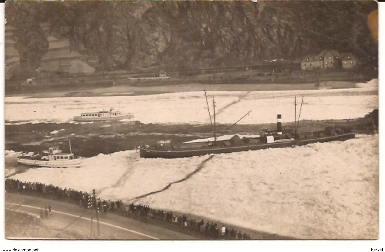 RHEIN BINNENVAARTSCHIP WINTER 1929 FOTOKAART Naam  Co Flower Merksem België ?  Niet Verzonden 1060 D1 - Péniches