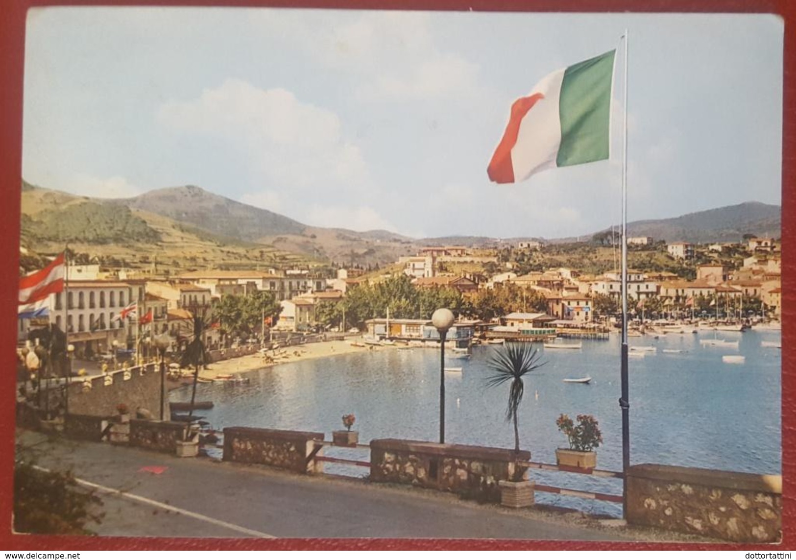 ISOLA D'ELBA - PORTO AZZURRO - La Spiaggia - Bandiera Italiana Vg 1957 - Altri & Non Classificati