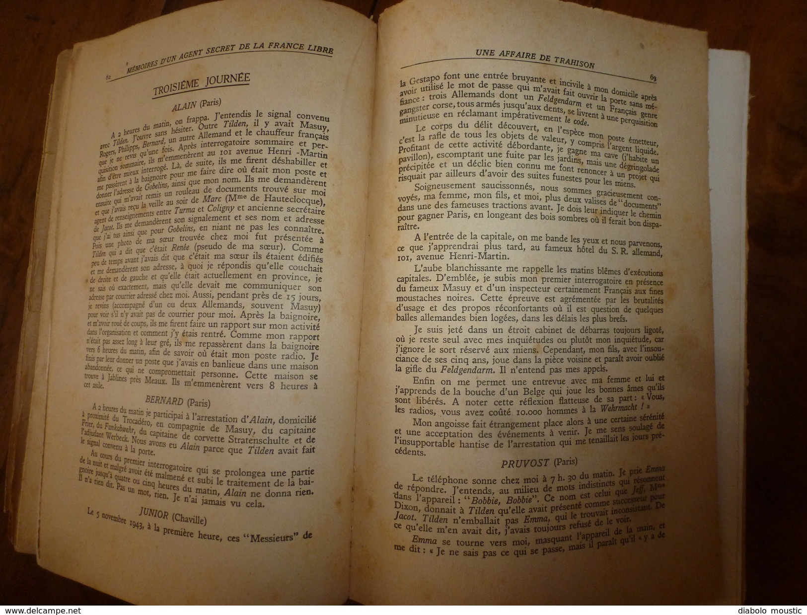 1947 UNE AFFAIRE DE TRAHISON par REMY dédicacé à Charles Breton CHEF RESISTANT,pour service rendu à l'OCM,photographies