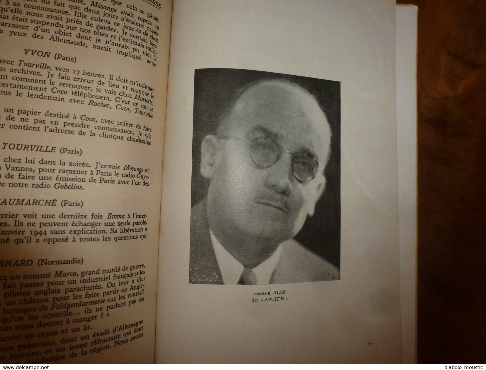1947 UNE AFFAIRE DE TRAHISON par REMY dédicacé à Charles Breton CHEF RESISTANT,pour service rendu à l'OCM,photographies
