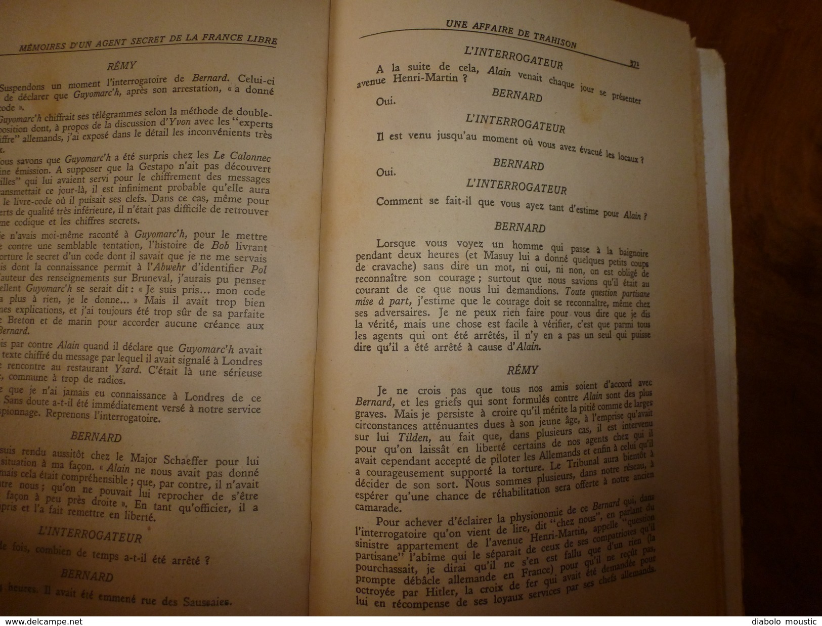 1947 UNE AFFAIRE DE TRAHISON par REMY dédicacé à Charles Breton CHEF RESISTANT,pour service rendu à l'OCM,photographies