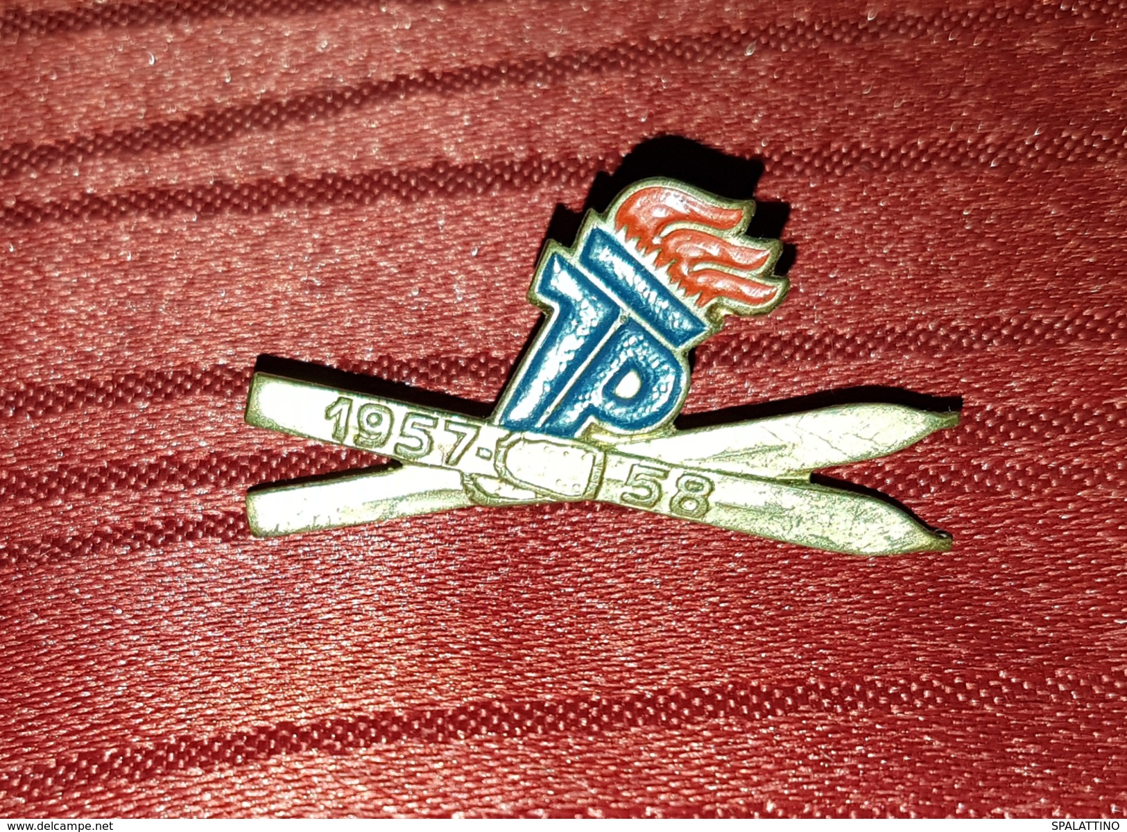 DDR, EAST GERMANY, RARE ORIGINAL OLD VINTAGE SKIING PIN BADGE 1957- 1958 - Wintersport