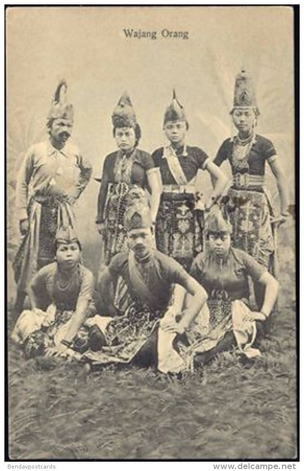 Indonesia, Native Group Of Wajang Orang Dancers, Wayang (1915) Stamp, Postcard - Indonesië