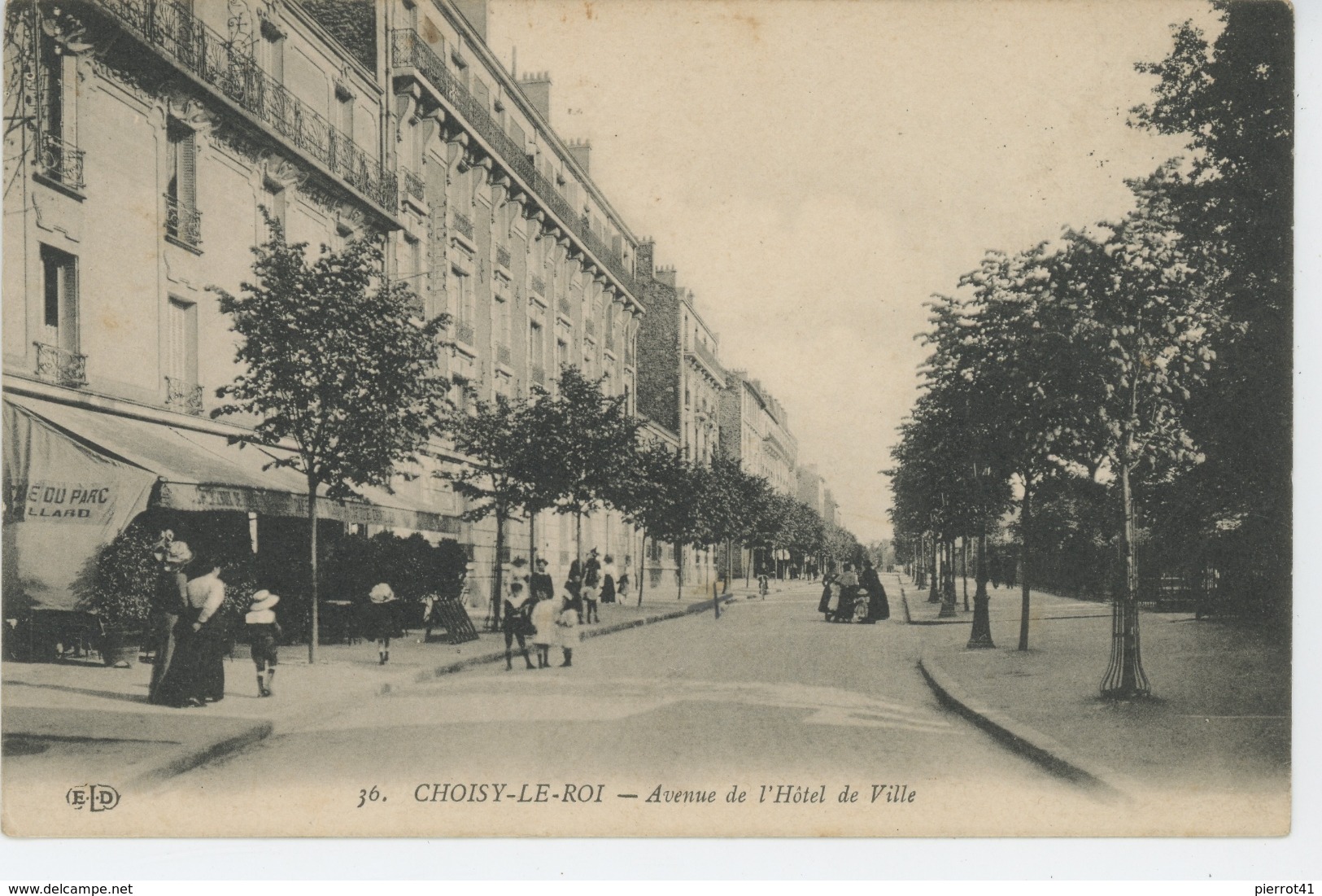 CHOISY LE ROI - Avenue De L'Hôtel De Ville - Choisy Le Roi