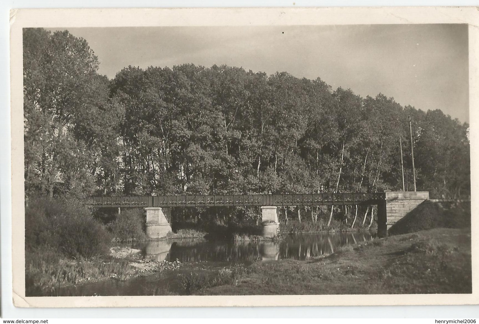 Yonne - 89 - Brienon Sur Armançon Le Pont De L'armançon Cachet Paroyenothe 1950 - Brienon Sur Armancon