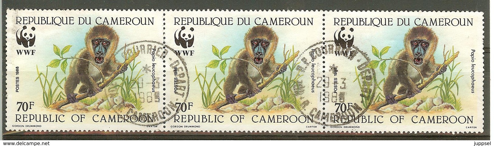 WWF CAMEROON Apes, Strip Of Three  / CAMEROUN Singes, Bande De Trois - Gebruikt