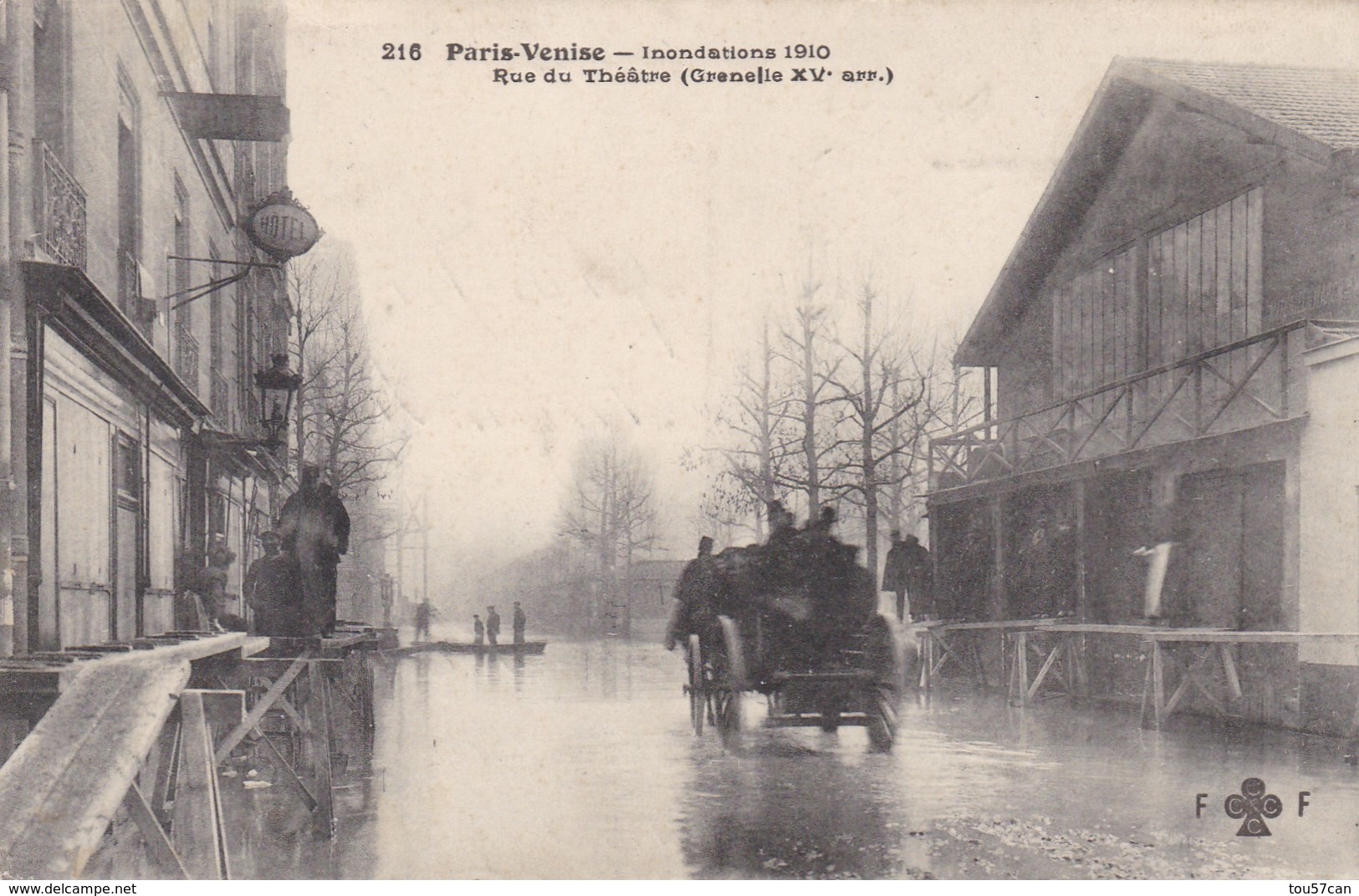 PARIS - 15 EME ARRONDISSEMENT - (75) - CPA EN FELDPOST - CLICHE INÉDIT -  INONDATIONS DE 1910 - RUE DU THÉÂTRE - TAMPON. - Inondations De 1910