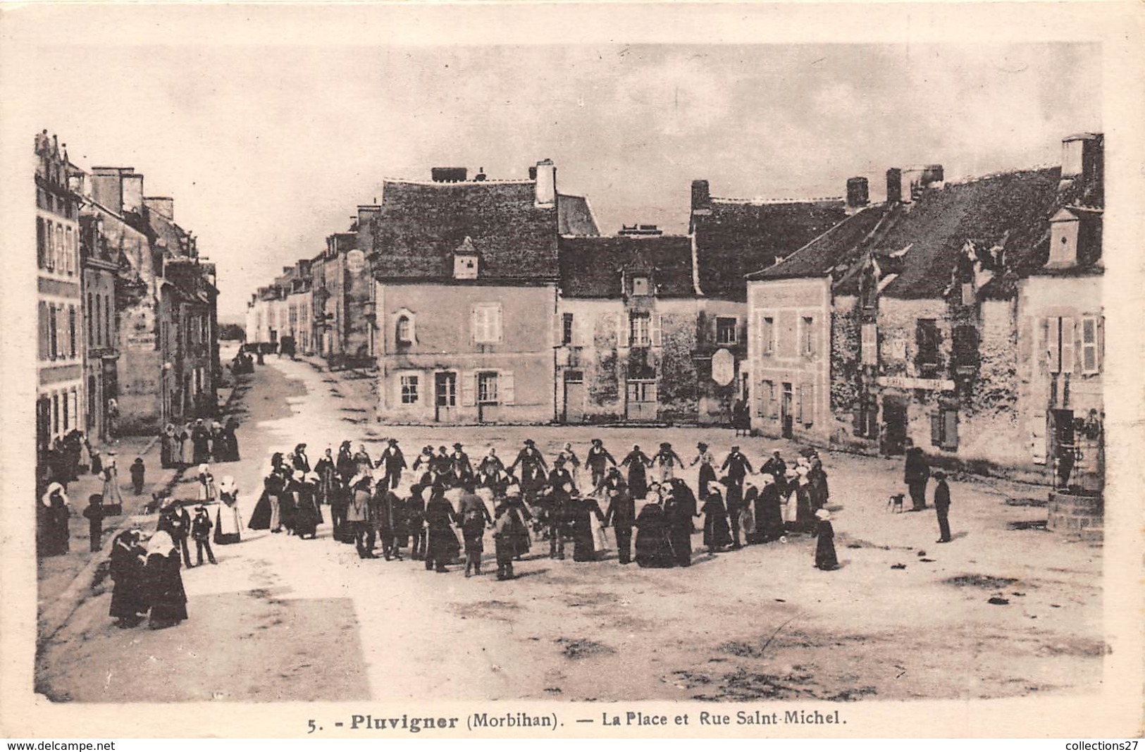 56-PLUVIGNER- LA PLACE ET RUE SAINT-MICHEL - Pluvigner