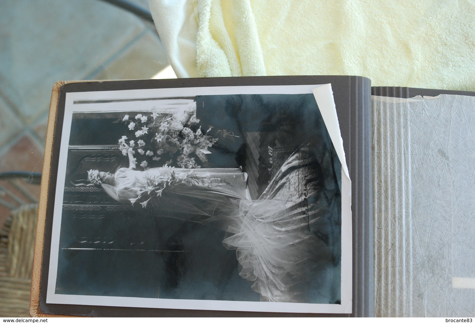 ALBUM DE PHOTOS DE MARIAGE D UNE ENTREPRISE DE MARIAGE - Albums & Collections