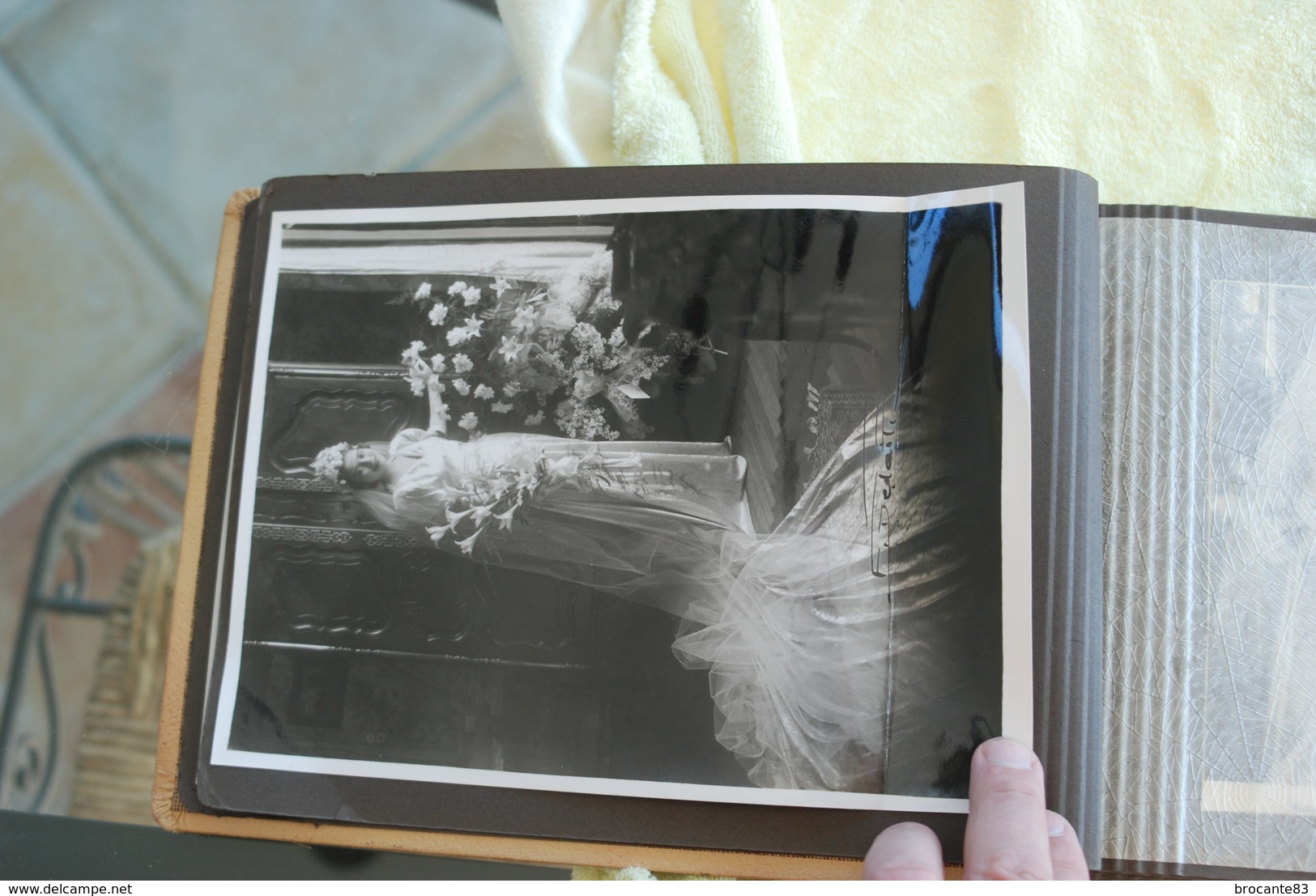 ALBUM DE PHOTOS DE MARIAGE D UNE ENTREPRISE DE MARIAGE - Albums & Collections