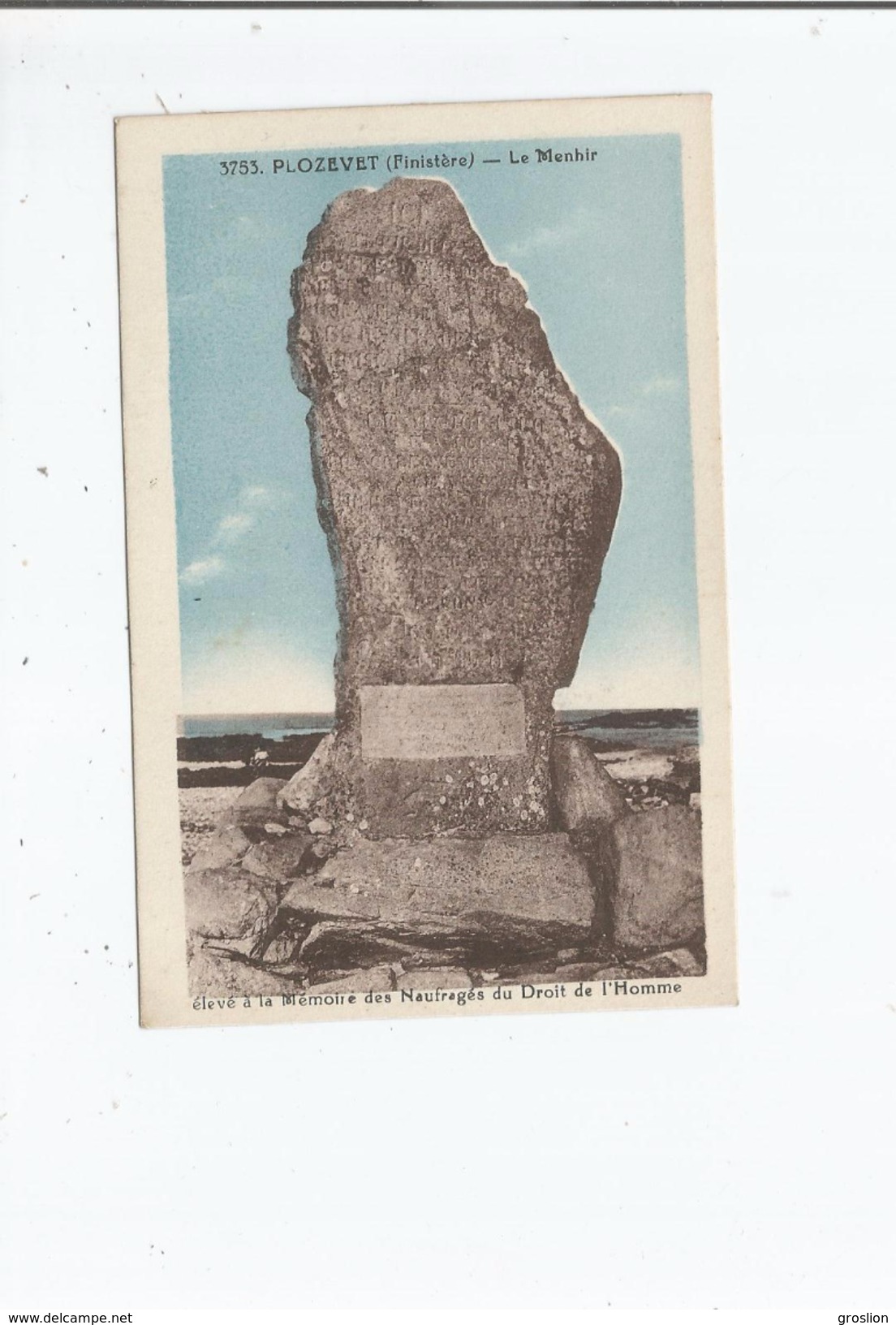 PLOZEVET (FINISTERE) 3753 LE MENHIR ELEVE A LA MEMOIRE DES NAUFRAGES DU DROIT DE L'HOMME - Plozevet