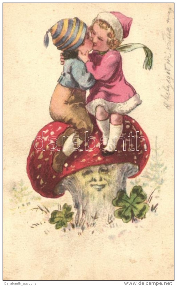 * T2/T3 Mushroom, Kissing Children - Non Classificati