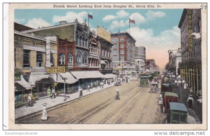 Iowa Sioux City Fourth Street Looking East From Douglas Street 1920 - Sioux City