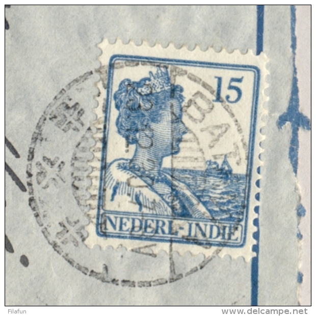 Nederlands Indië - 1930 - 15 Cent Wilhelmina En 75 Cent Luchtpostzegel Van Batavia Naar Zug / Schweiz - Nederlands-Indië
