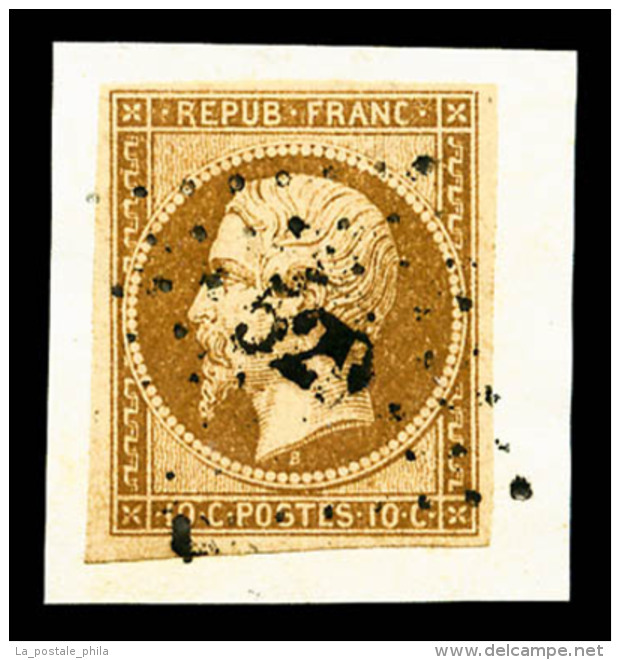 O N&deg;9, 10c Bistre-jaune Sur Petit Fragment, TB (certificat)   Cote: 750 Euros   Qualit&eacute;: O - 1852 Luis-Napoléon