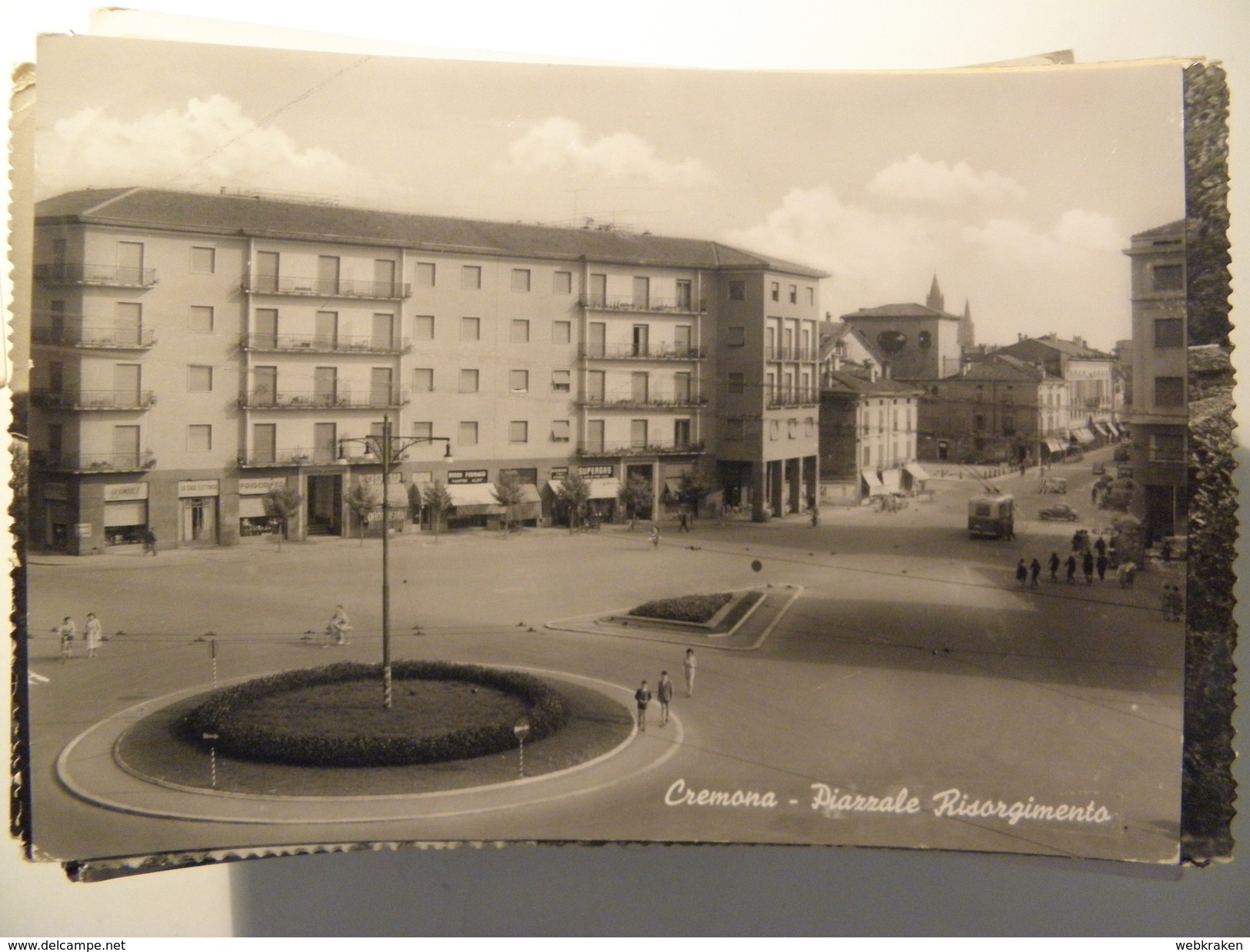 ITALY LOMBARDIA CARTOLINA DA CREMONA PIAZZALE RISOLGIMENTO FORMATO GRANDE VIAGGIATA - Cremona