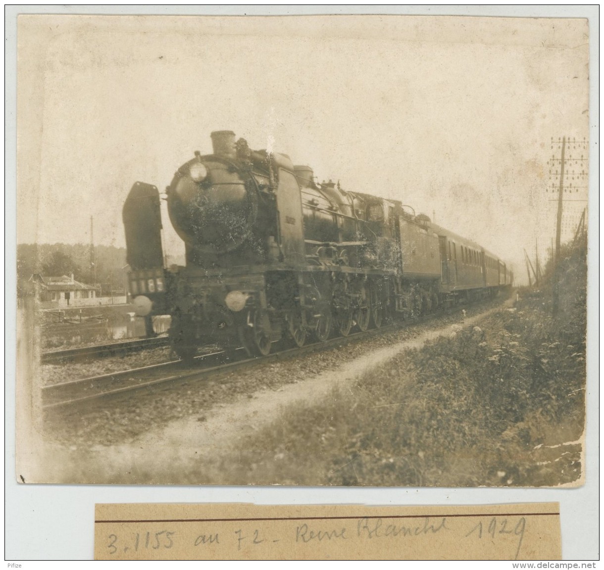 (Train) Locomotive "3.1155 Au 72. Reine Blanche 1929". Voir état. - Trains