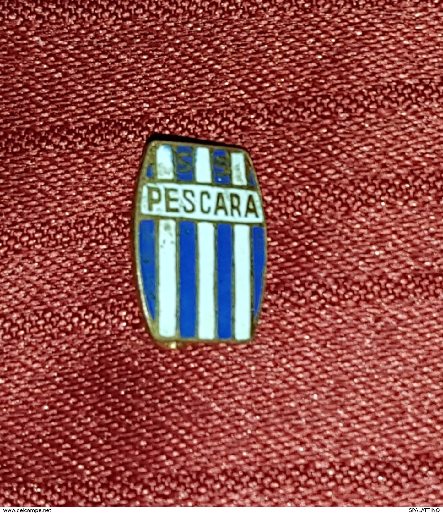 DELFINO PESCARA FC, PESCARA CALCIO- ORIGINAL VINTAGE ENAMEL PIN BADGE - Fussball