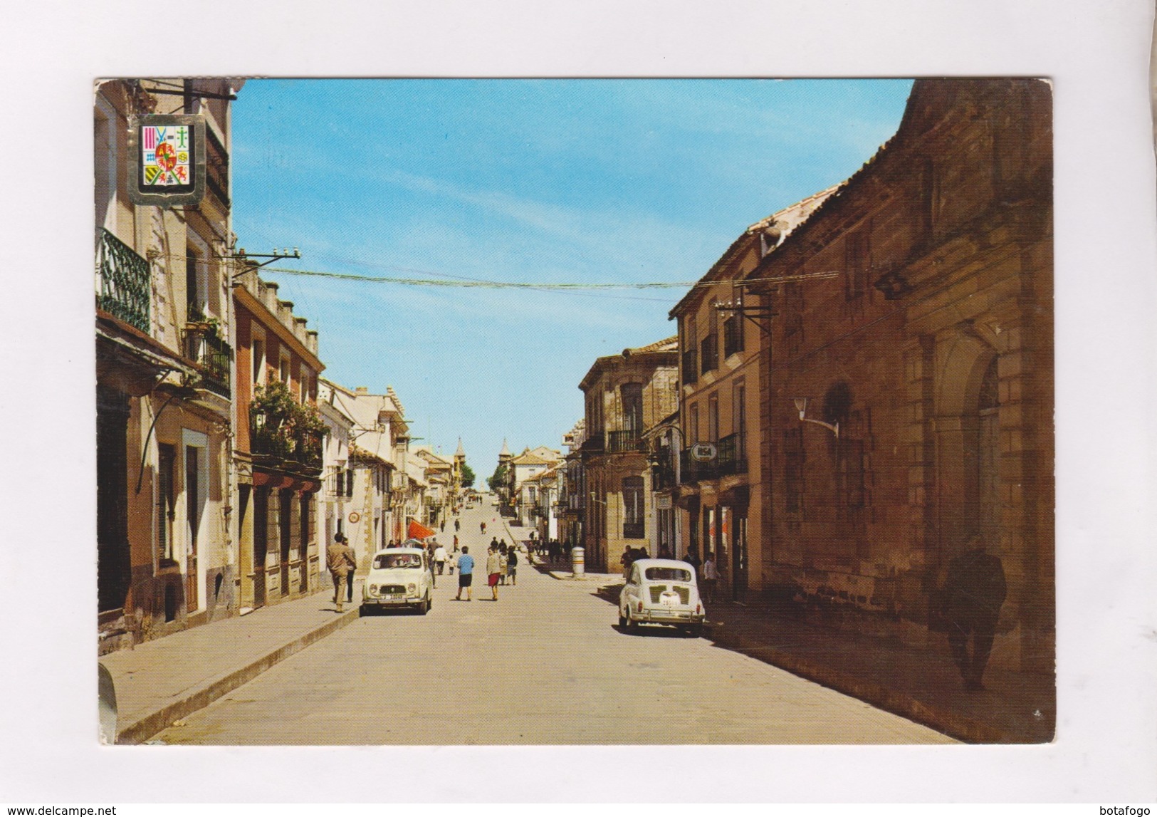 CPM LA CAROLINA, CALLE DE FRANCISCO FRANCO En 1983 ! (voir Timbre) - Jaén