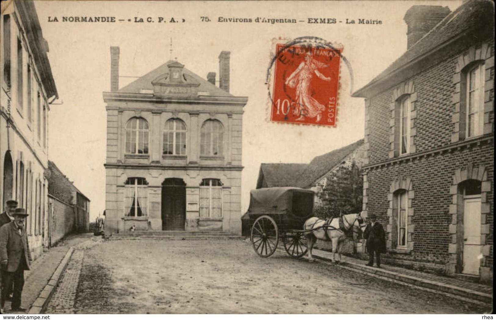 61 - EXMES - Mairie - Attelage Cheval - Exmes