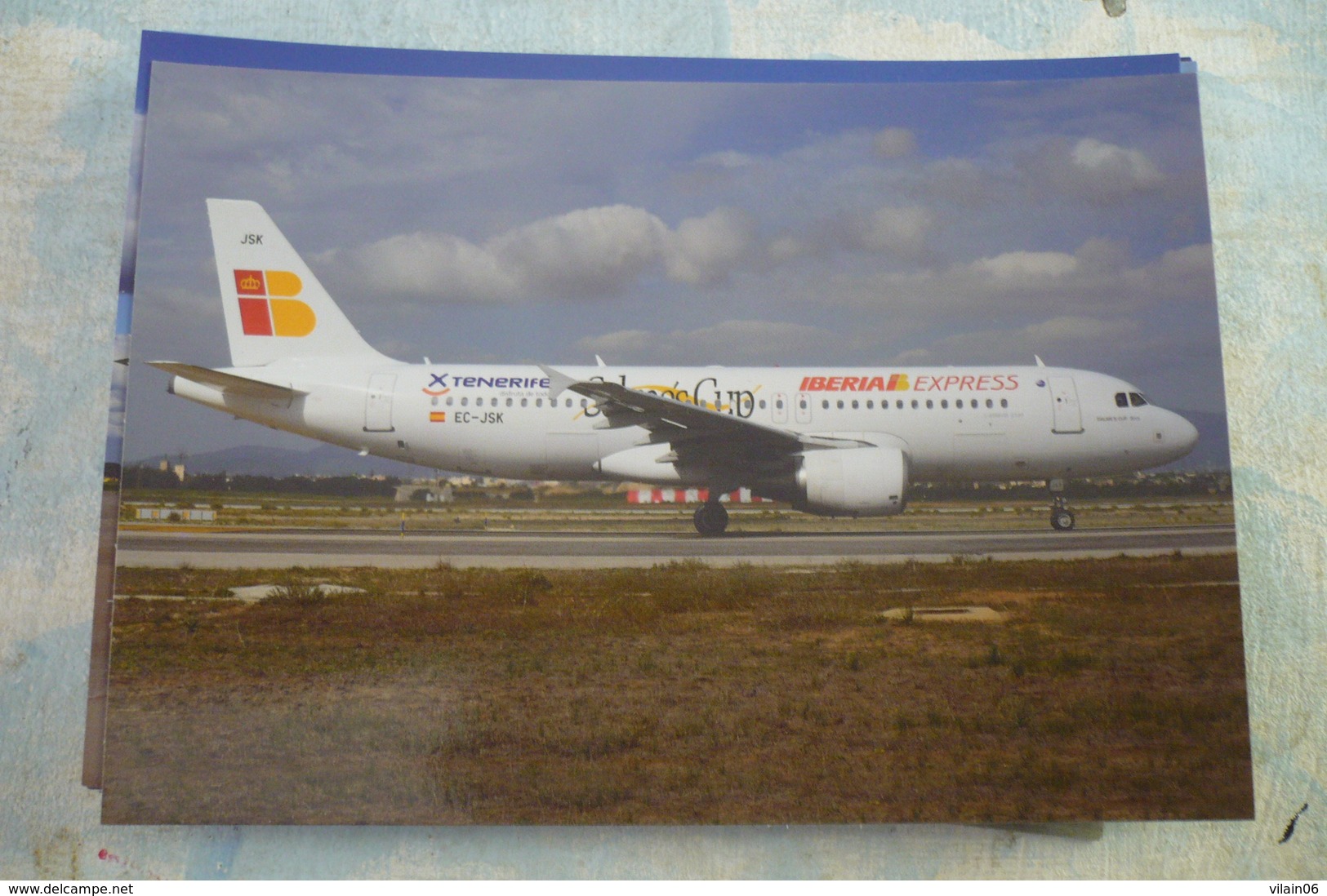 IBERIA EXPRESS    A 320   EC JSK - 1946-....: Moderne