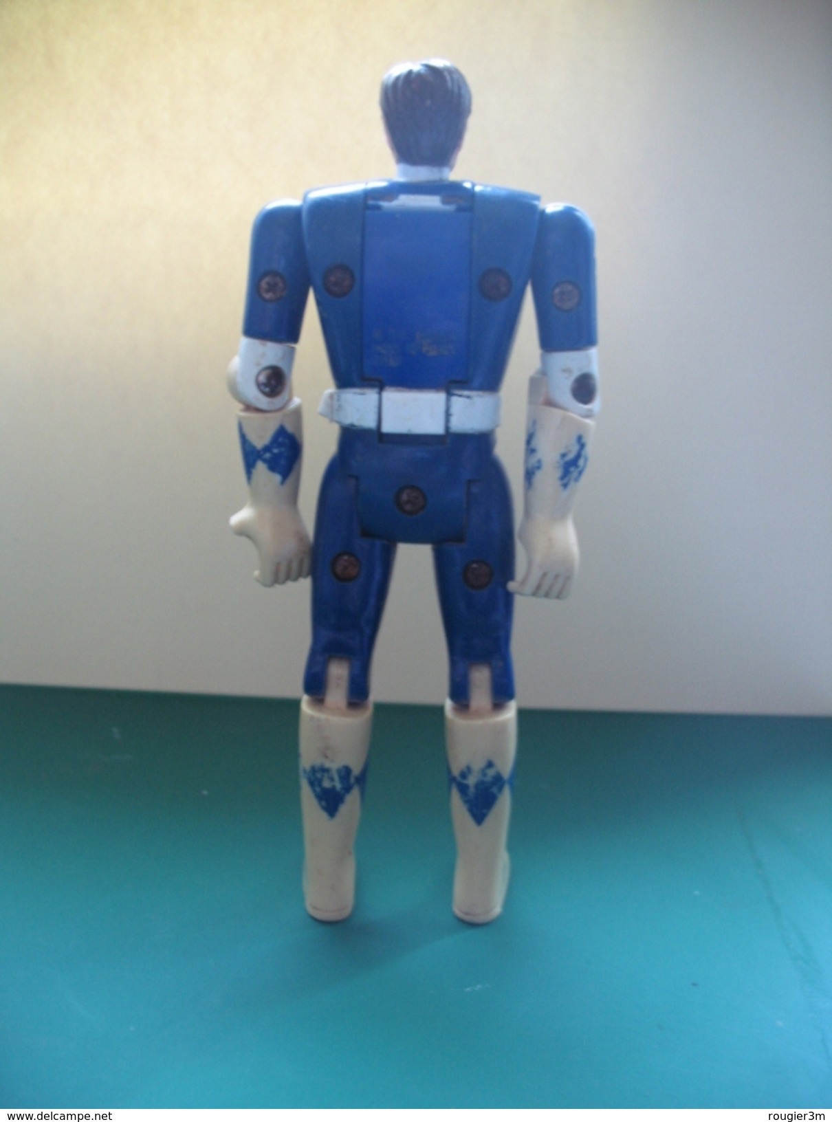 017 - Figurine - Power Rangers Bleu Articulé - Mécanisme à Deux Têtes - Power Rangers