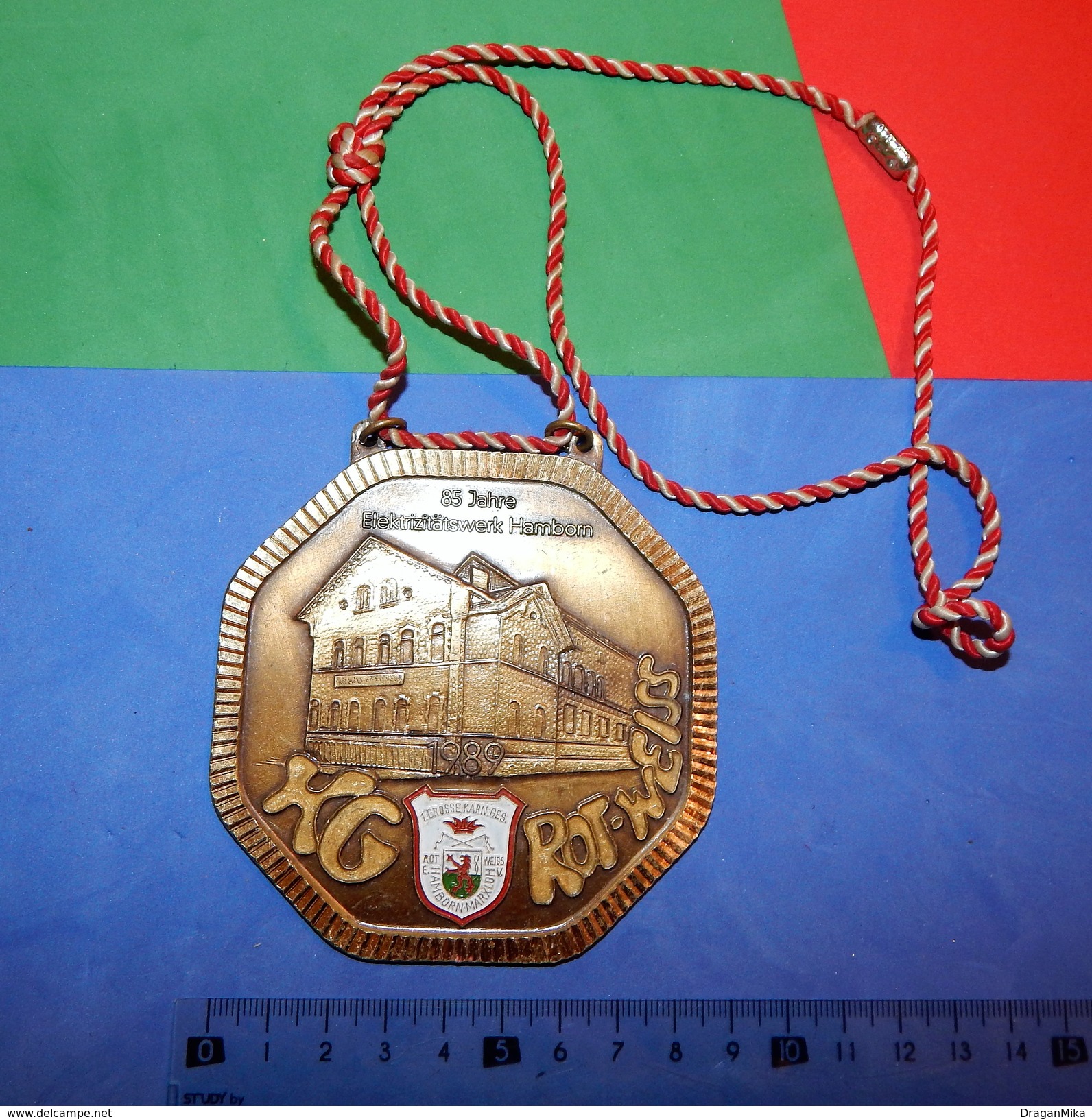 Huge ''Schutz'' Medal: 85 JAHRE ELEKTRIZITATSWERK HAMBORN 1989. - Autres & Non Classés