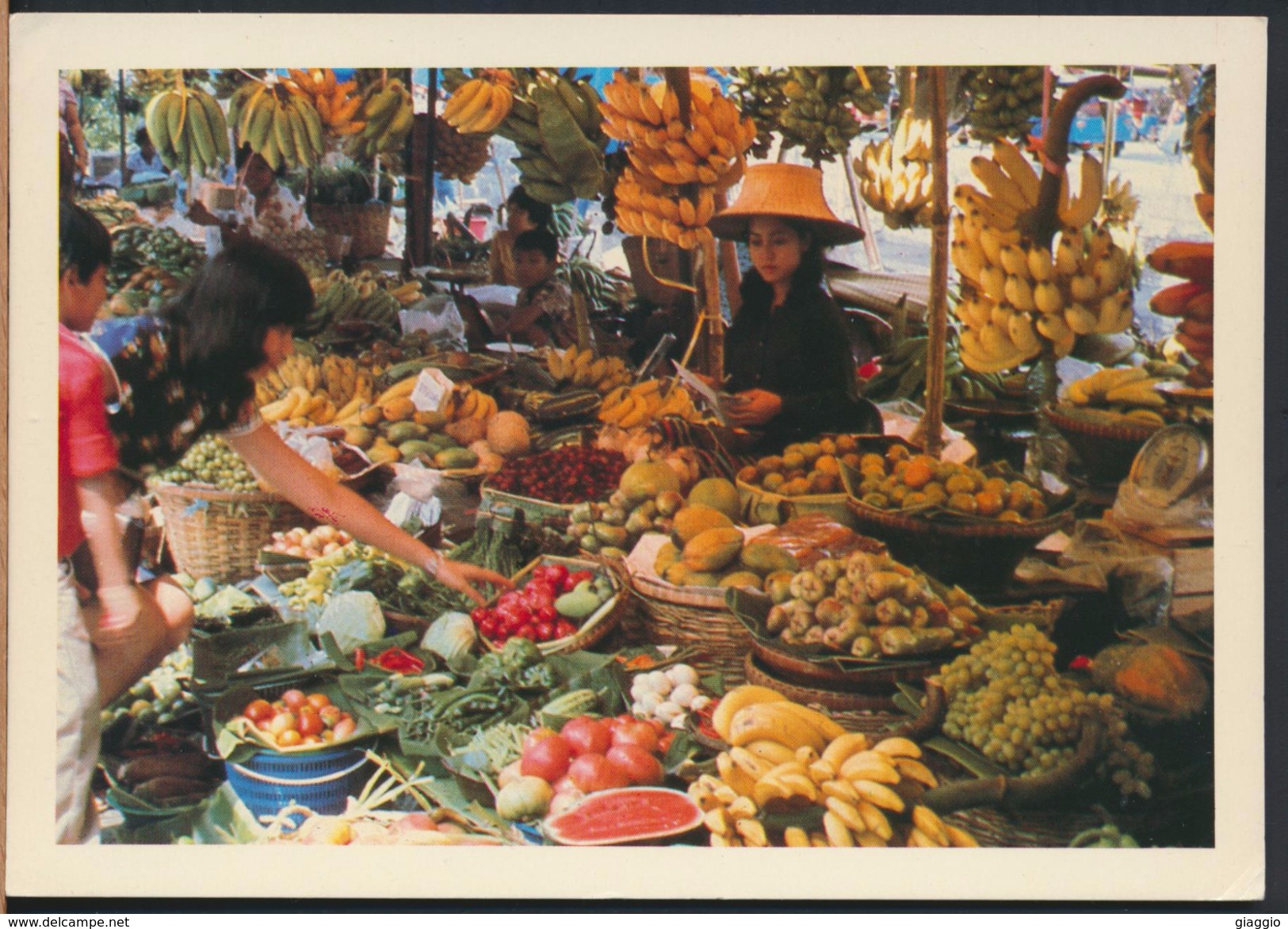 °°° GF7 - THAILAND - TROPICASL FRUITS AND VEGETABLES AT THE WEEK KEND MARKET - With Stamps °°° - Tailandia