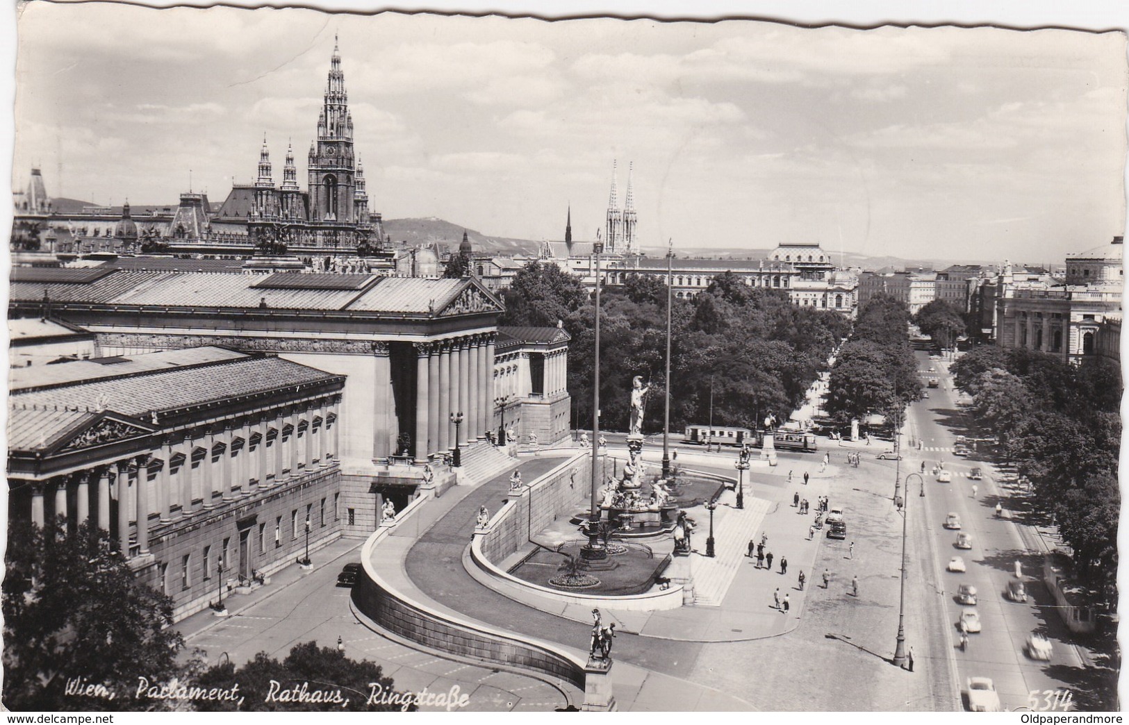 POSTCARD AUSTRIA WIEN , PARLAMENT , RATHAUS , RINGSTRASSE - TRAM TRAMWAY - OLD CARS - Ringstrasse