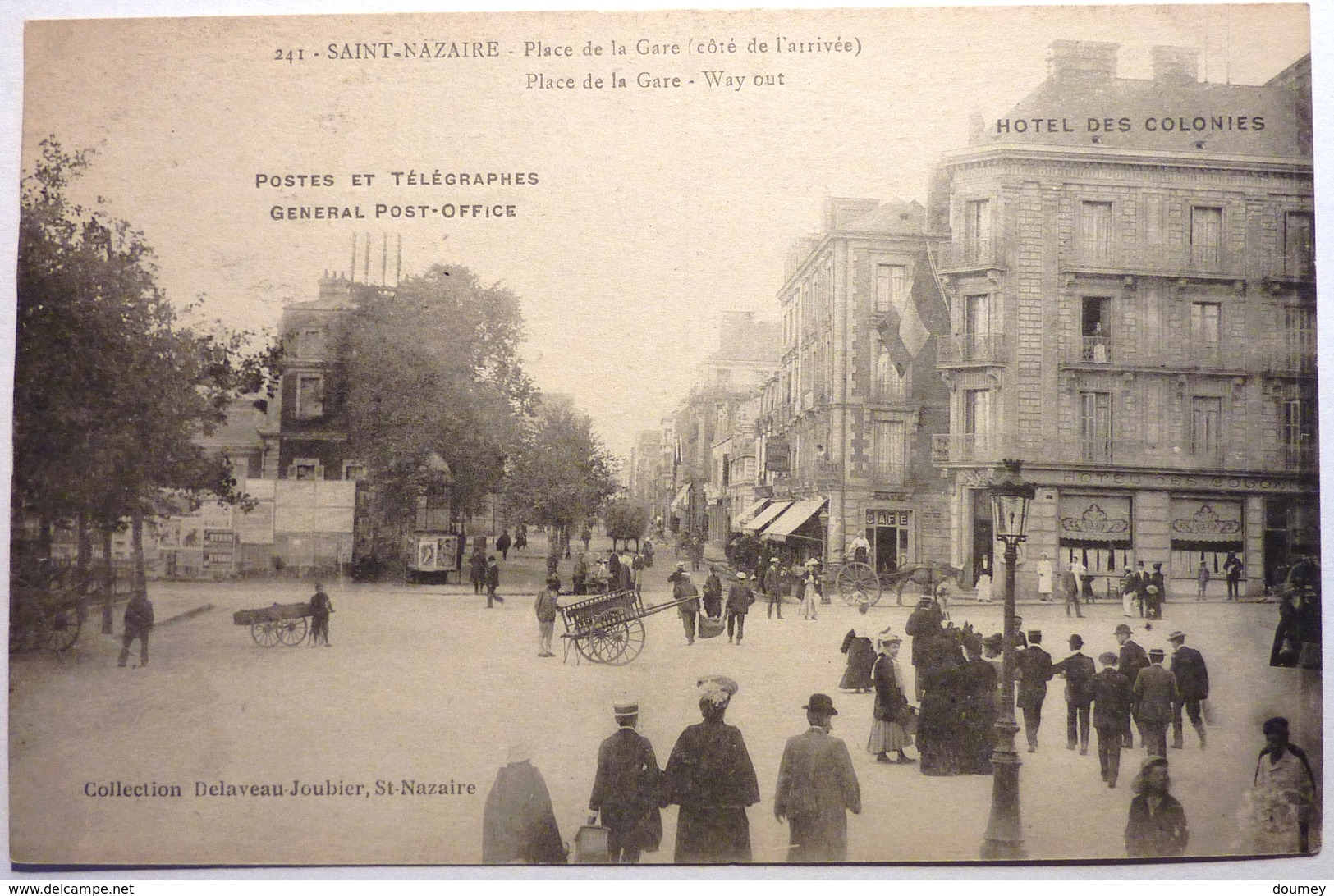 PLACE DE LA GARE ( CÔTE DE L'ARRIVEE ) - SAINT NAZAIRE - Saint Nazaire