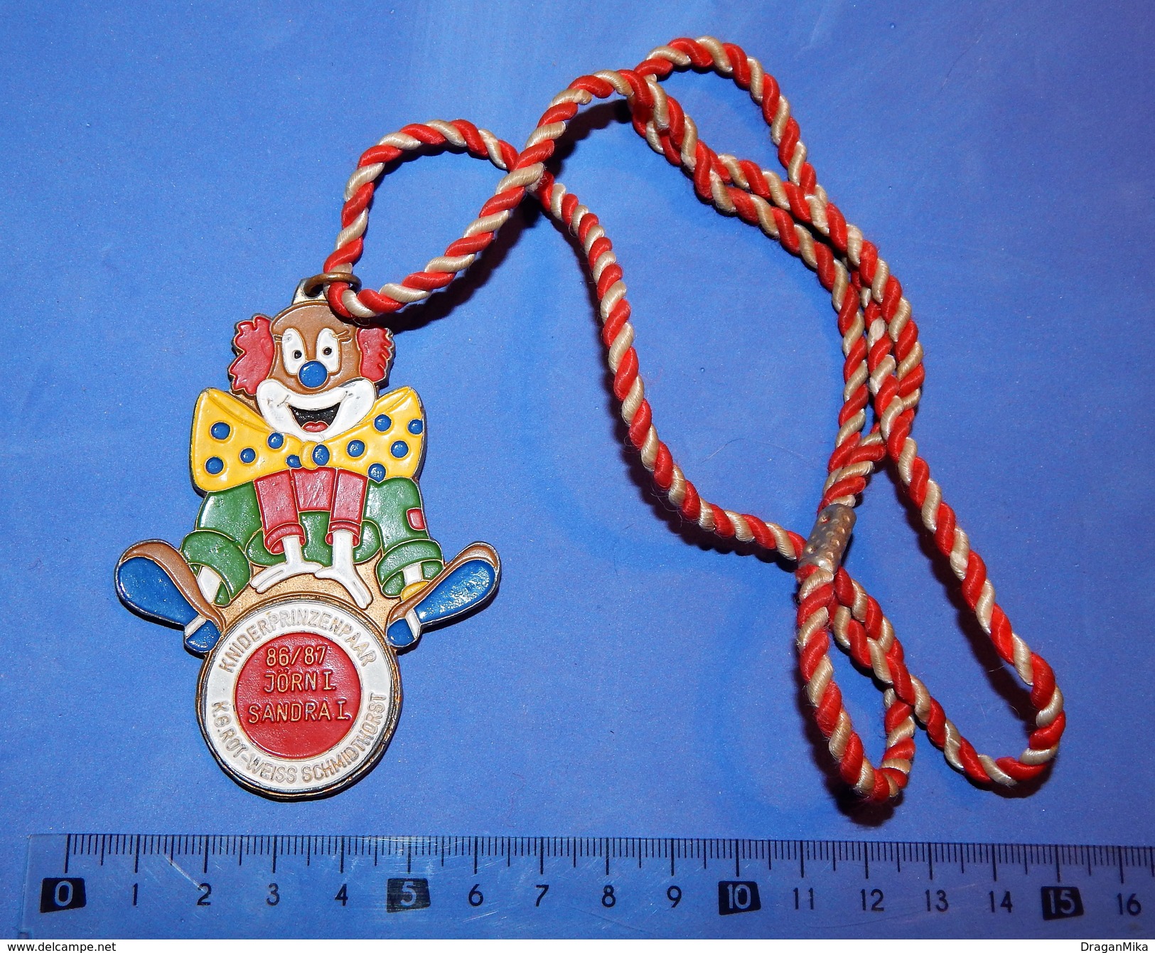 Huge ''Schutz'' Medal: KNIDER PRINZEN PAAR 86/87 JORN I SANDRA I - Ferronnerie