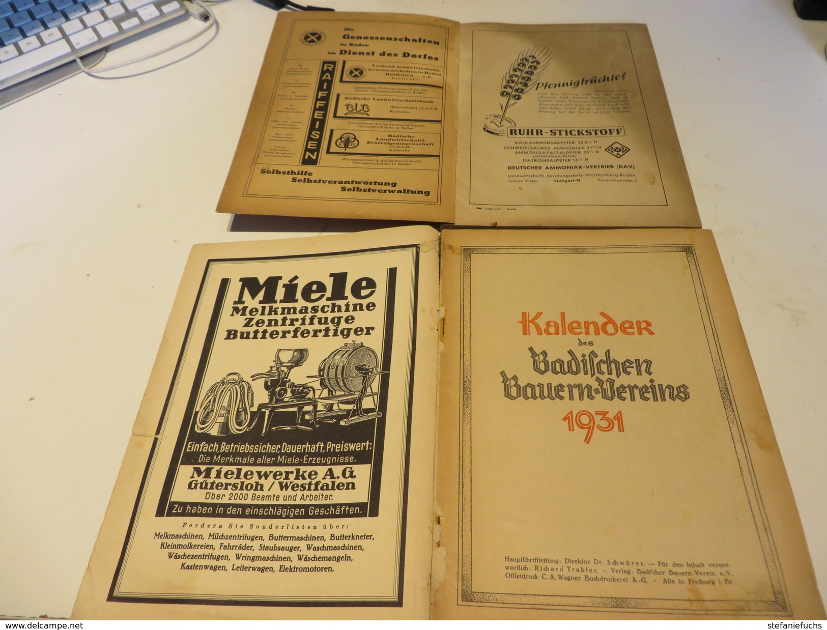 2  ältere BAUERN - KALDER  Von  1931 Und  1952 - Calendari