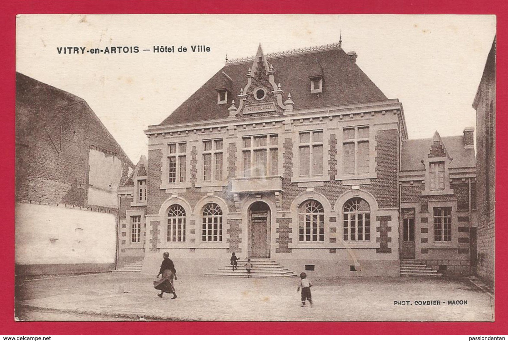 CPA Vitry En Artois - Hôtel De Ville - Vitry En Artois