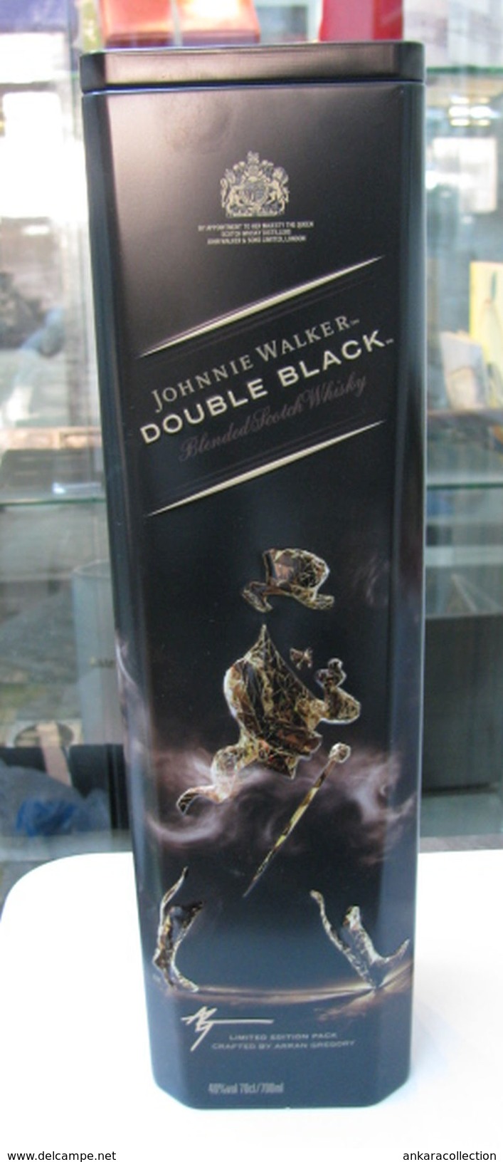 AC - JOHNNIE WALKER BLACK LABEL WHISKEY EMPTY TIN BOX BLIK FROM TURKEY - Cannettes