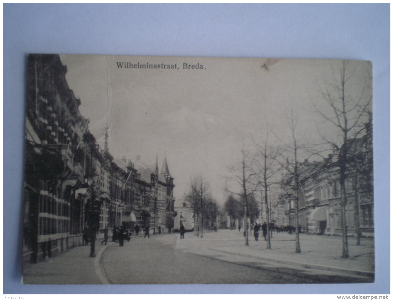 Breda // Wilhelminastraat (geanimeerd) 1928 Zegel Ruw Verwijderd - Breda