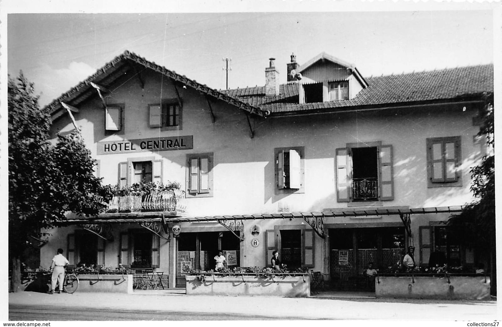 74-SCIEZ- HOTEL RESTAURANT CENTRAL - Sciez