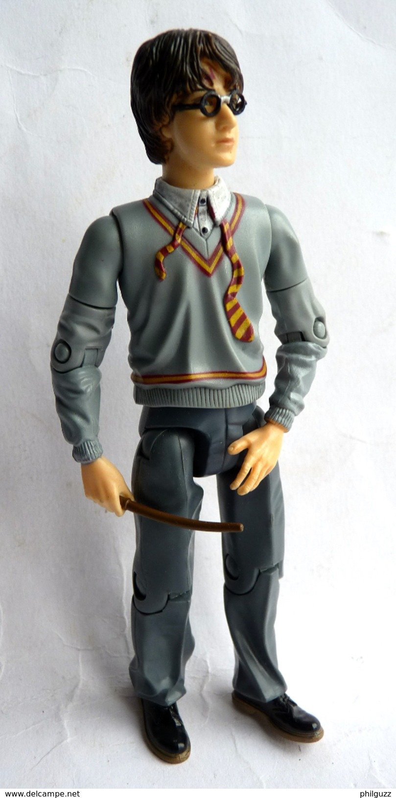 FIGURINE HARRY POTTER DUELLING Mattel 2003 14cm AVEC BAGUETTE (1) - Harry Potter