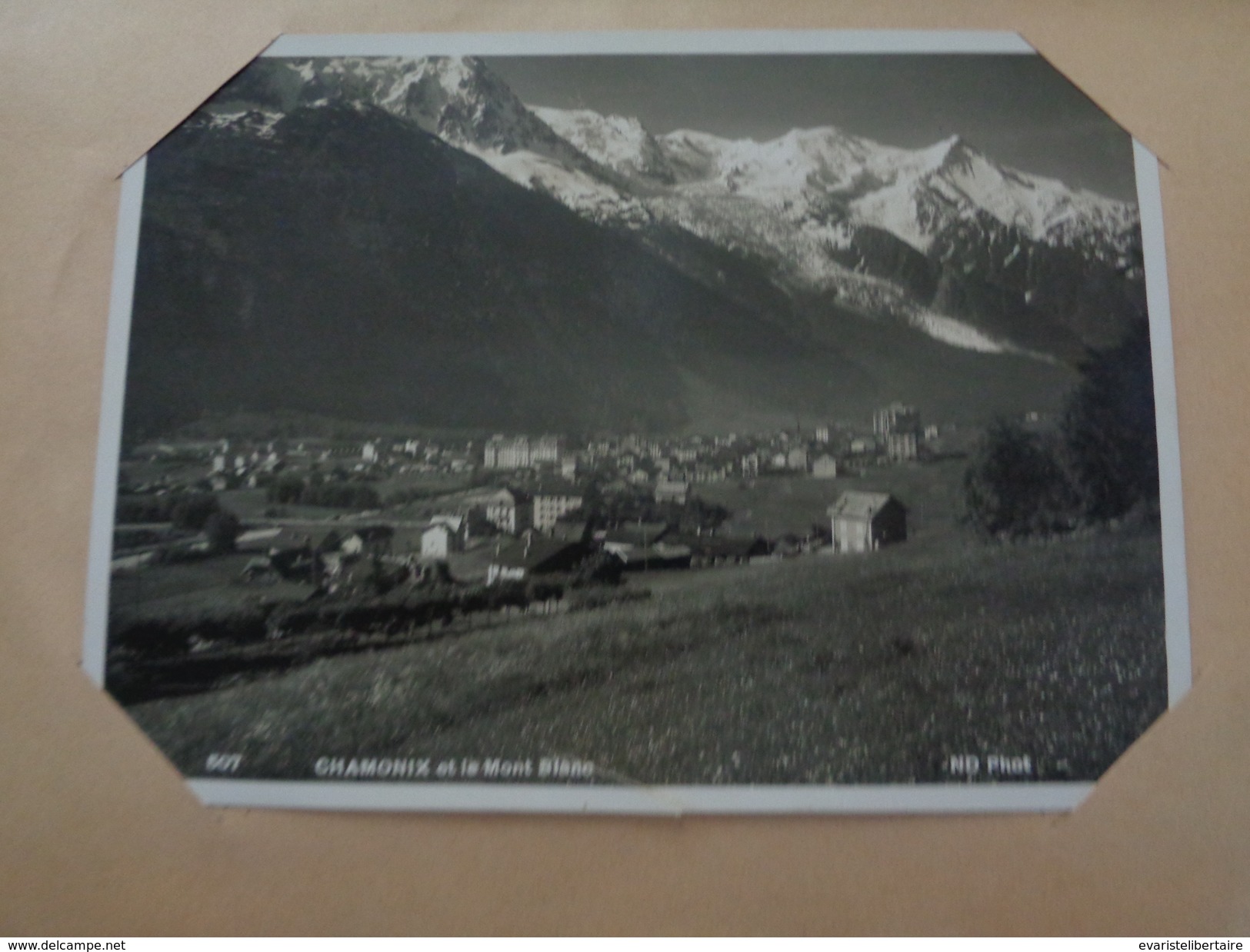 Album /cartes postales,photos de la Haute SAVOIE ,ALPES MARITIMES ,179 cartes et photos