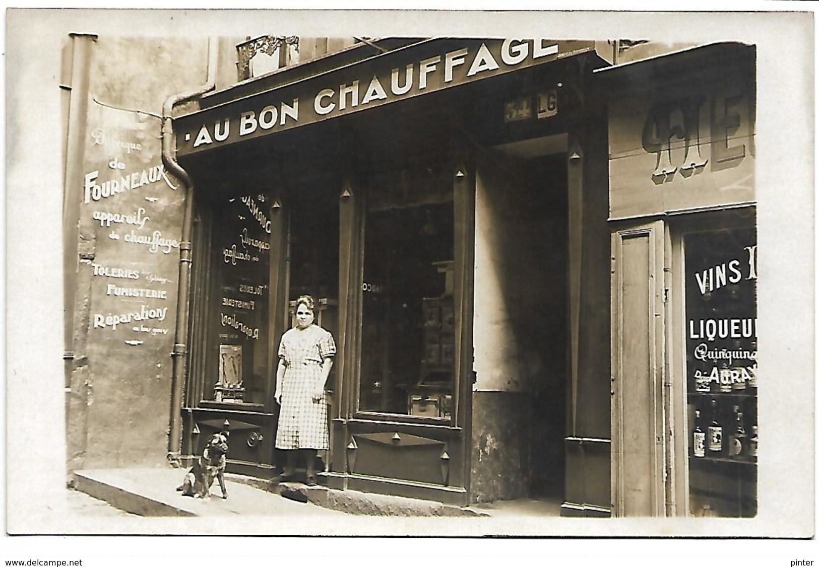 Personne Devant Une Devanture De MAGASIN - CARTE PHOTO Non Située - Magasins