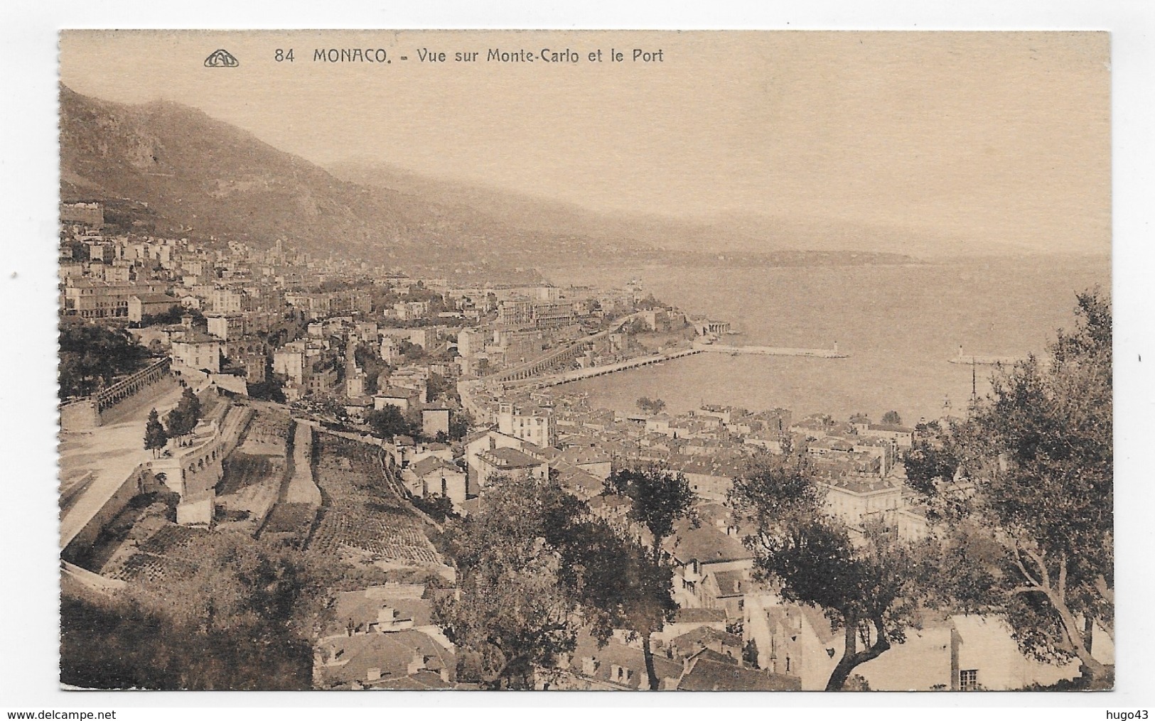 MONACO - N° 84 - VUE SUR MONTE CARLO ET LE PORT - CPA NON VOYAGEE - Monte-Carlo