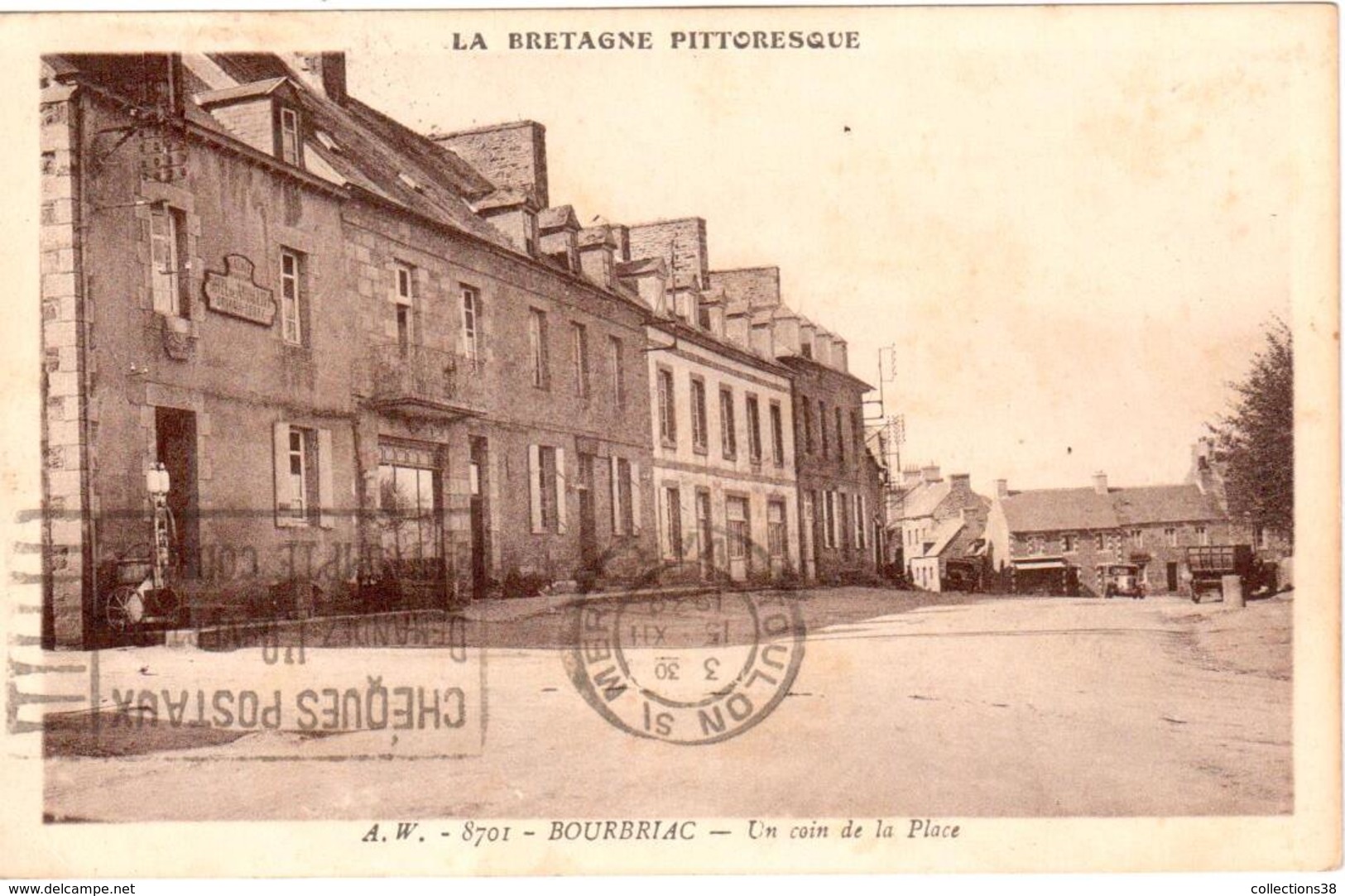 La Bretagne Pittoresque - 8701 - Bourbriac - Un Coin De La Place - Autres & Non Classés