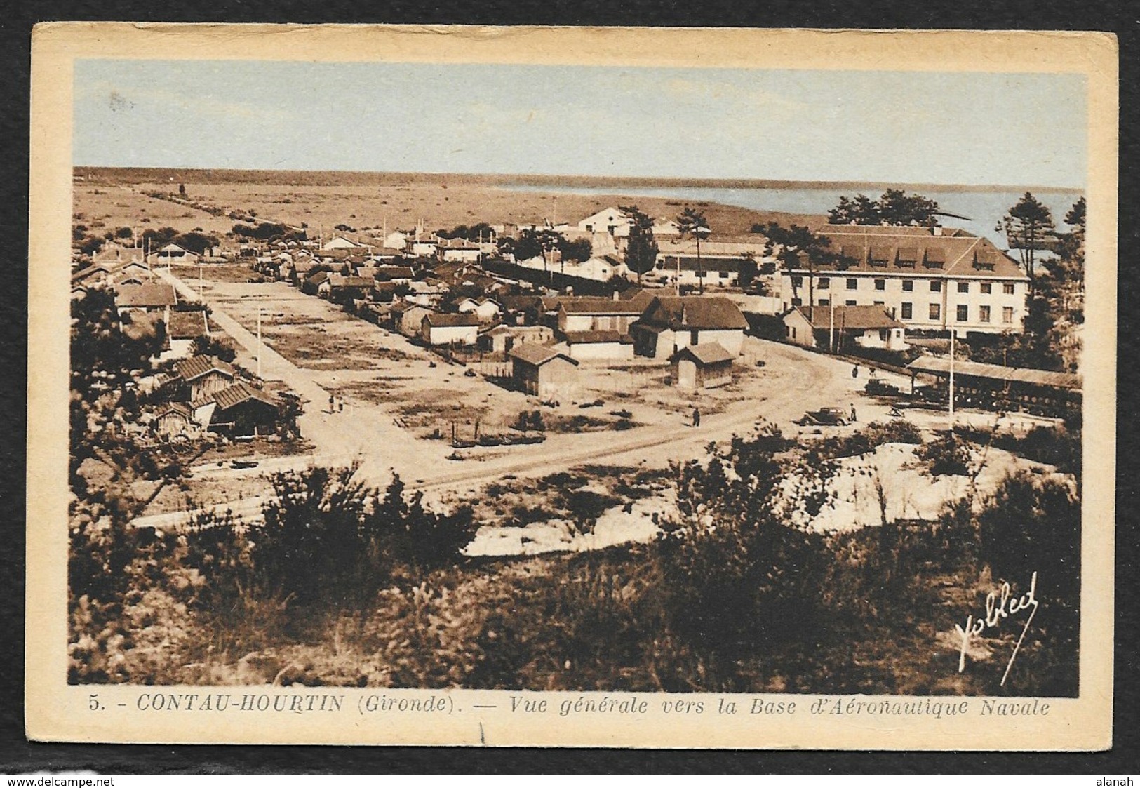 CONTAU-HOURTIN Vue Générale Vers La Base Aéronautique Navale (Yobled) Gironde (33) - Autres & Non Classés