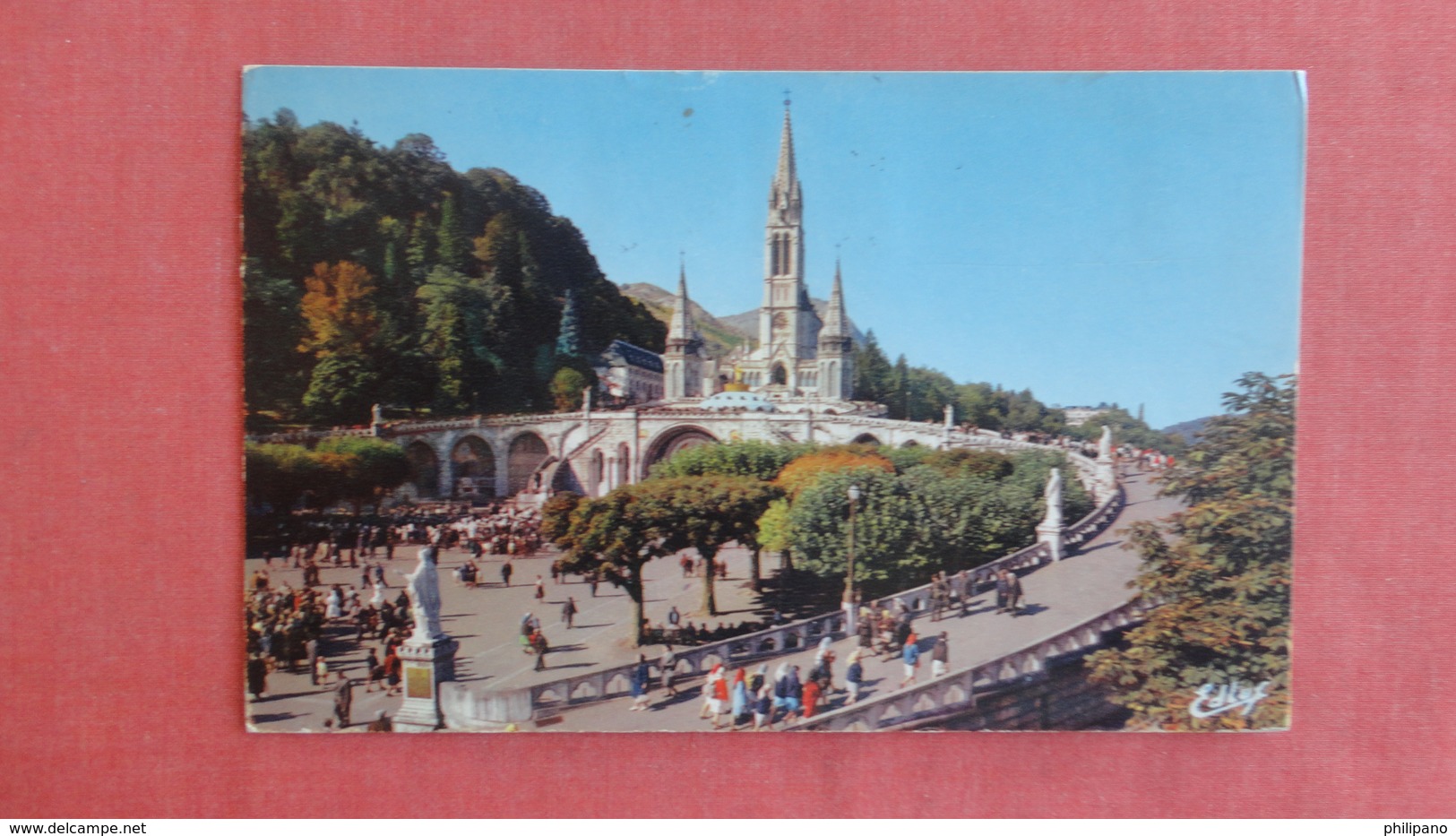 Basilique Et I'Esplanade France   Has Stamp & Cancel ---- Ref 2542 - Altri & Non Classificati