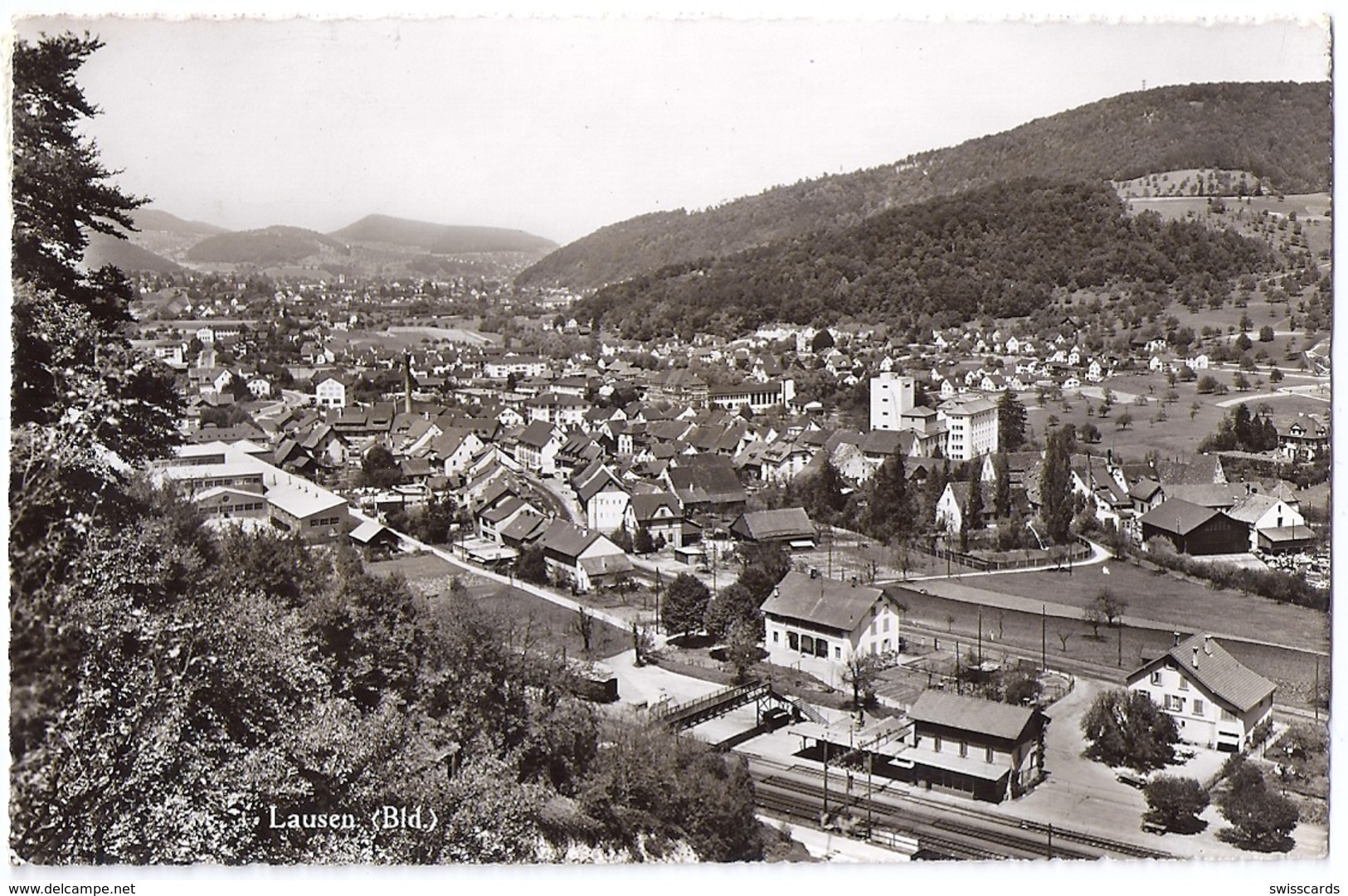 LAUSEN. Bahnhof Mit Dorf, SBB-Stempel 1955 - Autres & Non Classés