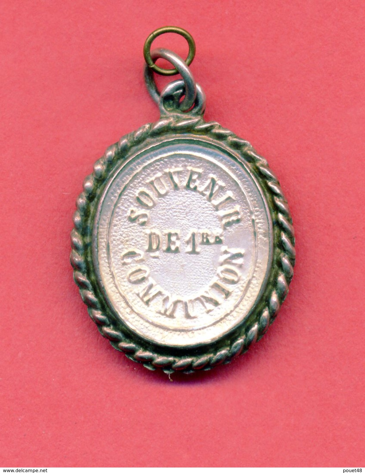 Très Beau Médaillon Argent, Médaille Religieuse."1ère Communion" Silver Religious Medal: Poinçon. Scène De Prière Peinte - Religion & Esotérisme