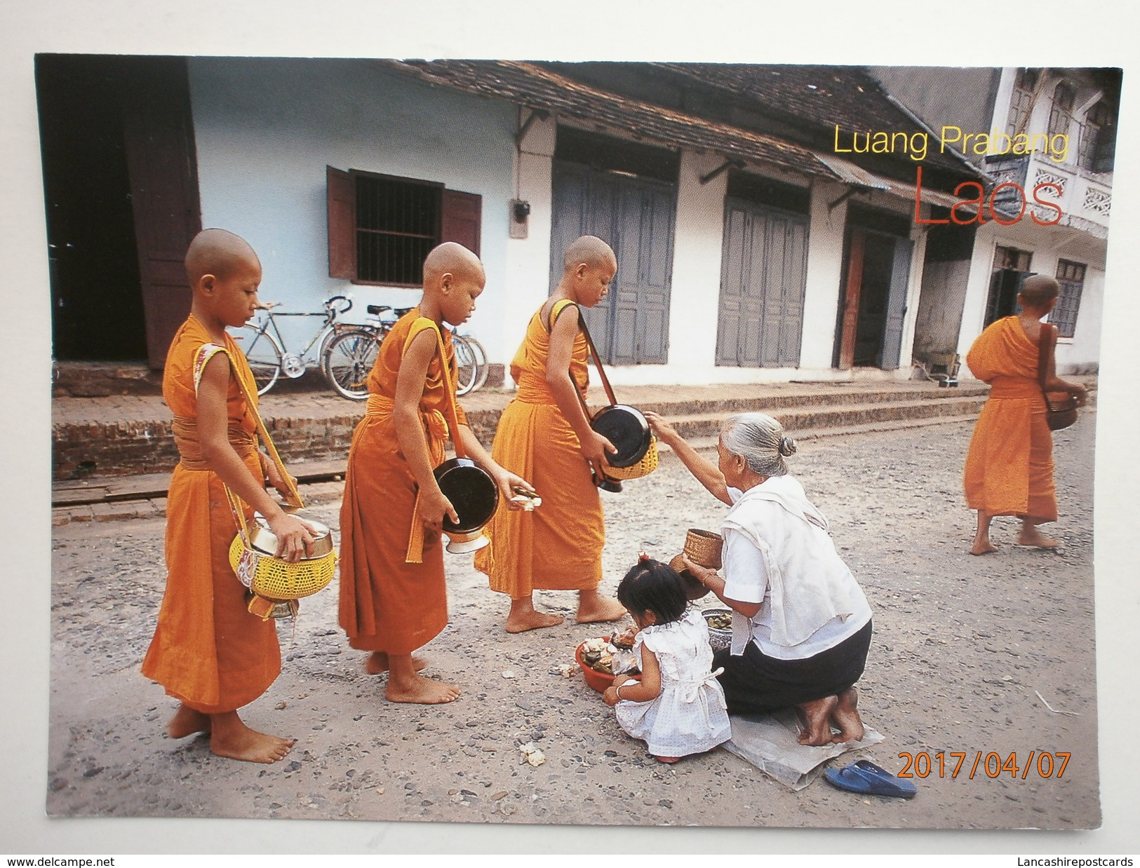 Postcard Offerings Luang Prabang Lao PDR Laos  My Ref B2917 - Laos