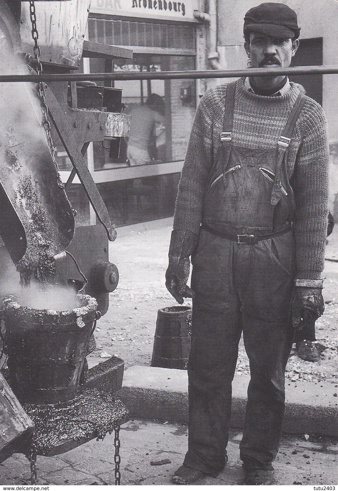 MOUVEMENT OUVRIER                           Travaux De Goudronnage - Syndicats